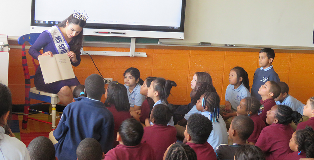 Miss Spirit of New York, Kimberly Geniece, read to the students, The Book with No Pictures by B.J. Novak