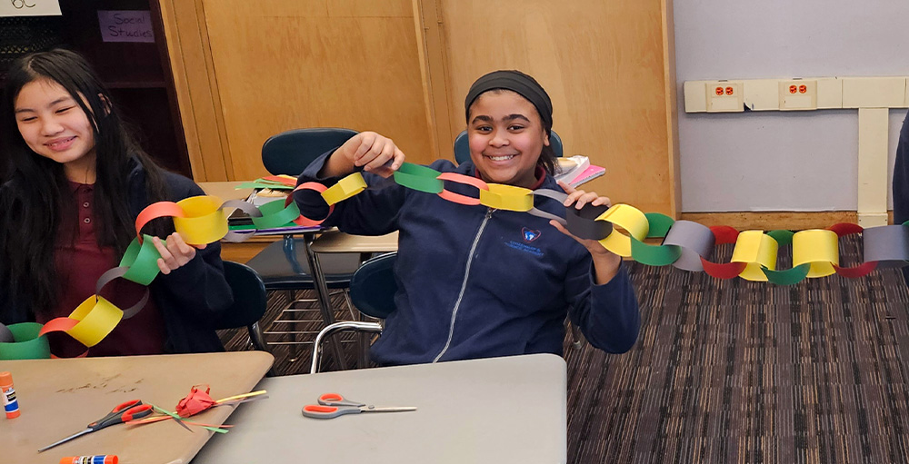 Citizenship & Science Academy of Syracuse Middle School Atoms Participate in Creative Black History Month Activity