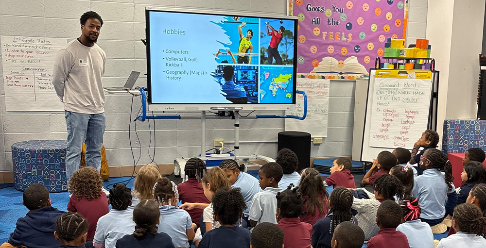 Air Force Veteran Visits CSAS First-Graders